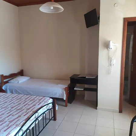 Ferienwohnung Toulatos Pantelis Pouláta Exterior foto