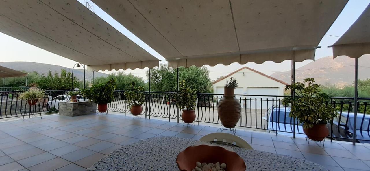 Toulatos Pantelis Apartment *