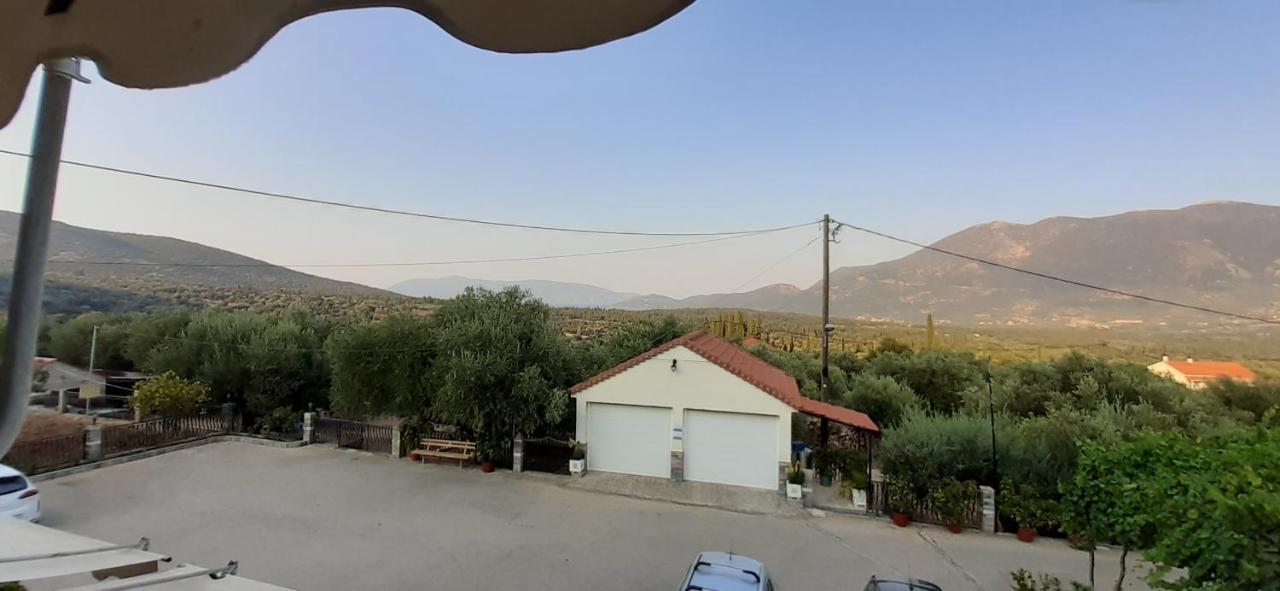 Toulatos Pantelis Apartment Poulata