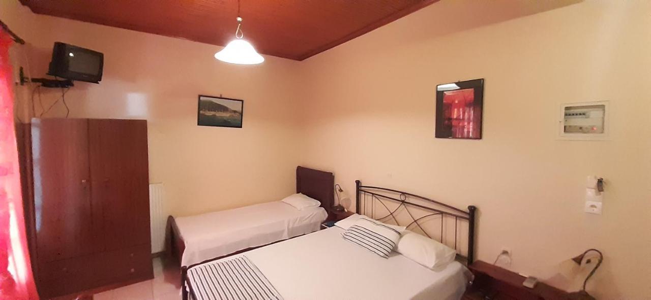 Toulatos Pantelis Apartment *