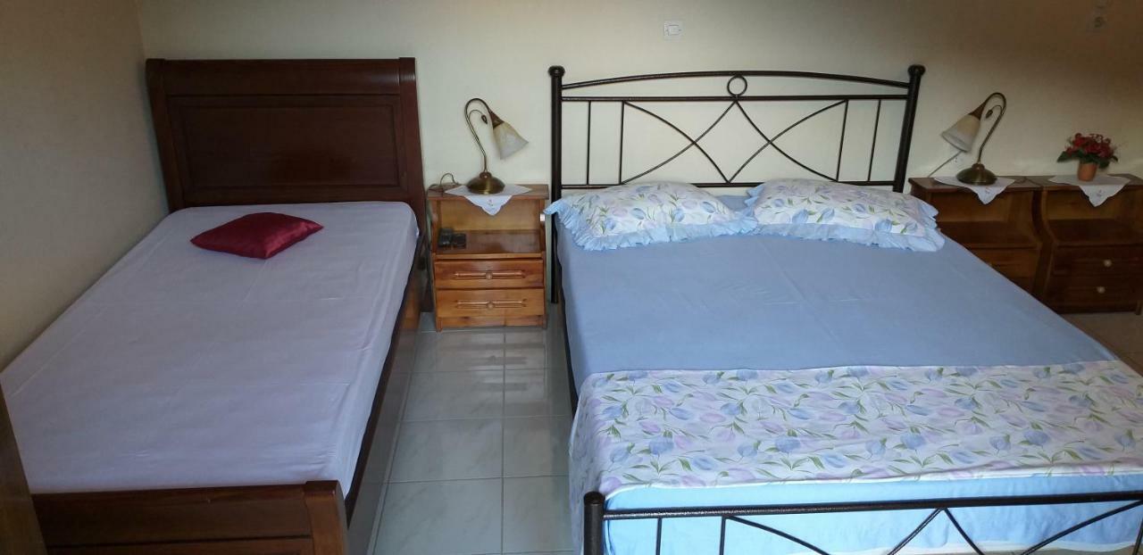 Toulatos Pantelis Apartment *